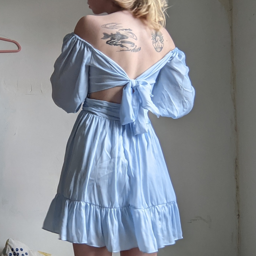 Ruffle Tie-back Dress - Kooka - Puff Sleeves